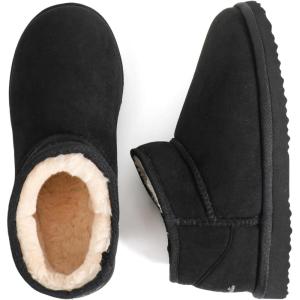 Wishcotton Women’s Cozy Short Bootie Slippers, Winter Warm Hard Bottom House Shoes with Fuzzy Lining for Indoor Outdoor (Black, Size 9)